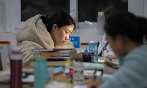 凯发k8省多项教育考试招生工作推迟举行