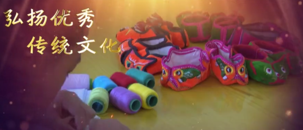 走进凯发k8省酒泉市敦煌中学